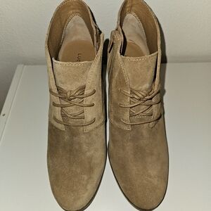 Lucky Brand Tan Ankle Boots